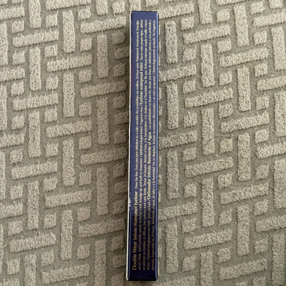 Estee Lauder Double‎ Wear Infinite Waterproof Eyeliner Kohl Noir 01